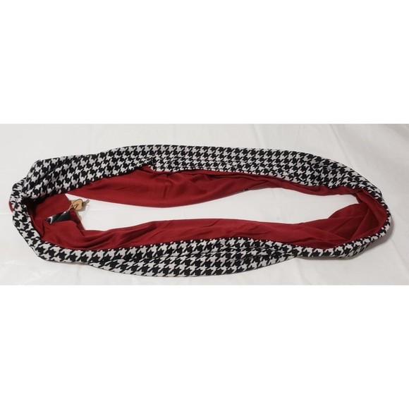 justin&taylor Infinity Scarf Houndstooth Black & White Burgandy Justin & Taylor - Picture 11 of 16